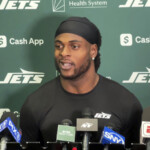 jets-vs.-steelers-score,-live-updates:-davante-adams-makes-new-york-debut-on-sunday-night-football-in-pittsburgh