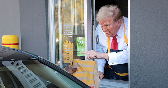 trump-serves-customers-at-a-mcdonald’s-drive-thru-in-philadelphia