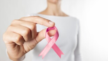 during-breast-cancer-awareness-month,-cancer-expert-says-‘survivor-tsunami’-is-coming