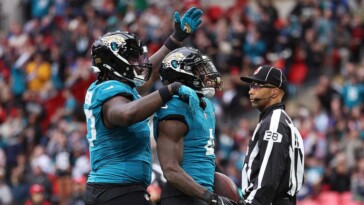 jaguars-come-back-from-double-digit-deficit-over-patriots-thanks-to-tank-bigsby’s-career-game-in-london