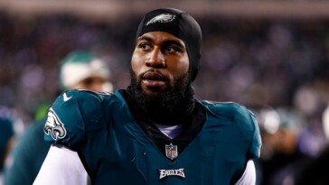 jets,-embattled-star-haason-reddick-finally-agree-to-deal-that-will-end-months-long-holdout:-report