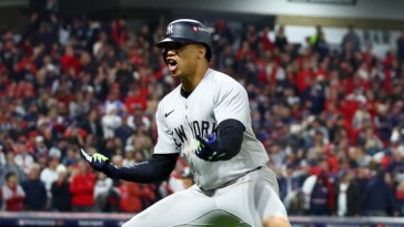 yankees-stars-plead-for-team-to-keep-juan-soto-after-sending-them-to-world-series:-‘we-need-him-to-stay’