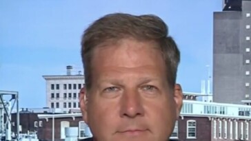 sununu:-kamala-harris’s-economic-message-is-‘gaslighting,”condescending’