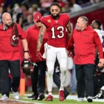 mike-evans-exits-‘monday-night-football’-matchup-in-buccaneers-injury-blow