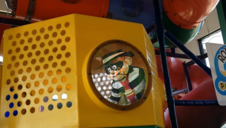 would-be-trump-assassin-found-hiding-in-playplace