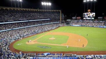 world-series-tickets-top-$1,300-on-resale-market