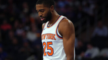 what’s-wrong-with-mikal-bridges?-new-knicks-star-stumbles-then-recovers-with-jump-shot-in-season-debut