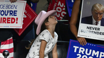 kamala-harris-struggling-with-young-voters-in-arizona