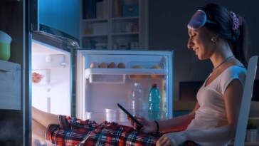 wife-begins-pre-bedtime-ritual-of-chilling-feet-in-freezer