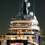 holy-ship!-billionaire-docks-$160m-superyacht-with-pool-and-chopper-at-nyc’s-chelsea-piers