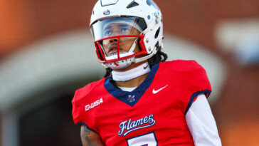 liberty’s-college-football-playoff-hopes-disappear-with-loss-to-previously-winless-kennesaw-state