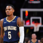 dejounte-murray-reportedly-feared-to-have-fractured-hand-in-pelicans-debut