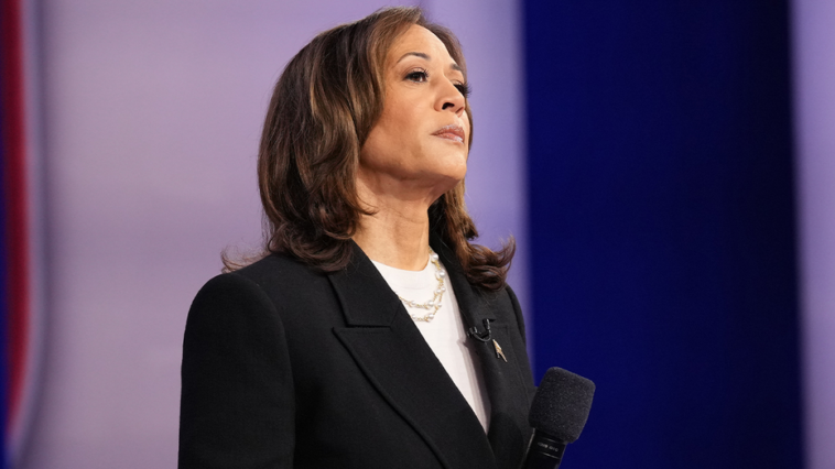 ‘admires-dictators’:-harris-continues-comparing-trump-to-hitler-during-battleground-state-town-hall