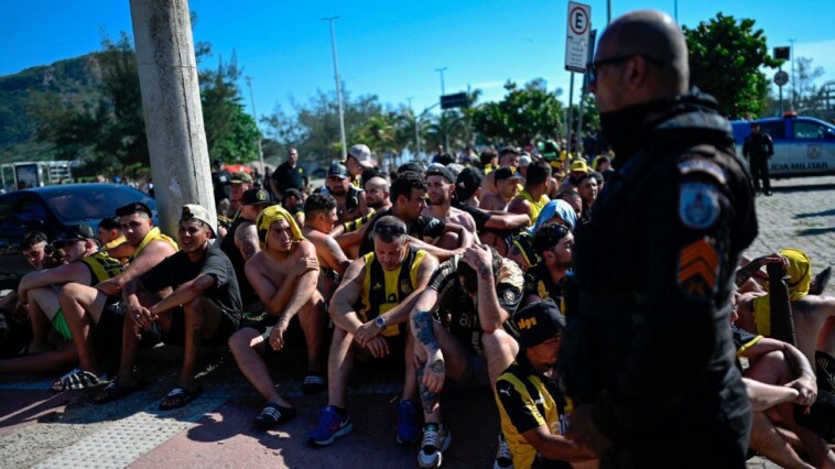 200-penarol-fans-detained-after-clashes-in-rio