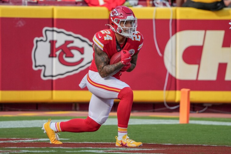 chiefs-lose-receiver-skyy-moore-to-injury-after-blockbuster-deandre-hopkins-trade