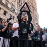 thousands-line-nyc-streets-to-celebrate-liberty’s-wnba-championship:-photos