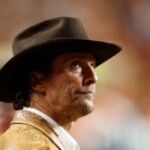 that’s-not-alright,-alright,-alright:-matthew-mcconaughey-rips-longhorns-fans-for-throwing-bottles-on-field-during-loss-to-georgia