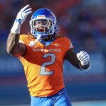 the-superhuman-tales-and-barry-sanders-pace-of-boise-state’s-ashton-jeanty