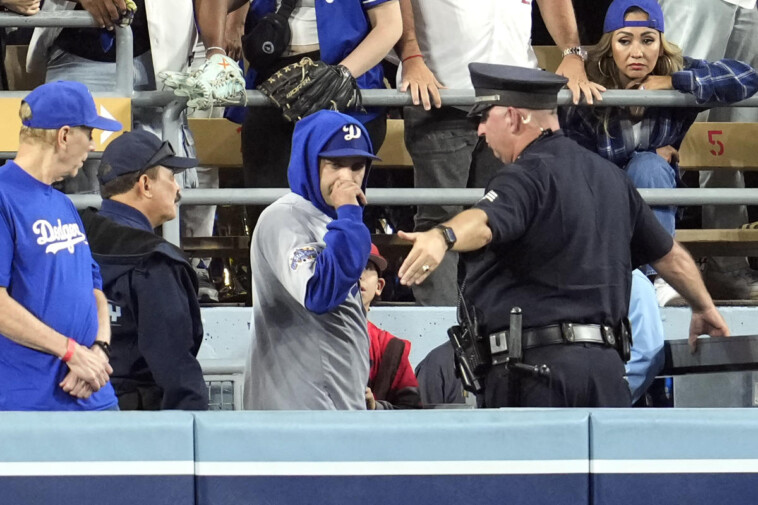 world-series:-fan-interference-ruling-at-dodger-stadium-keeps-yankees-scoreless-on-pivotal-play