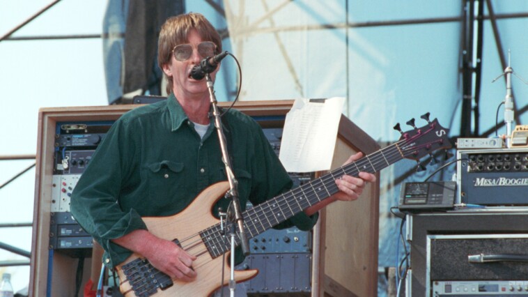 legendary-rocker-phil-lesh-of-‘grateful-dead’-dies-at-84