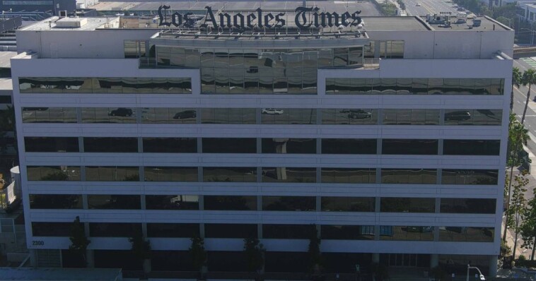 la-times-dealing-with-fallout-of-presidential-endorsement-controversy-as-employees-quit-in-a-huff