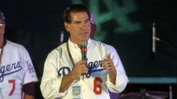 steve-garvey-says-astros-cheating-vs.-dodgers,-yankees-in-world-series-run-was-‘like-taking-steroids’