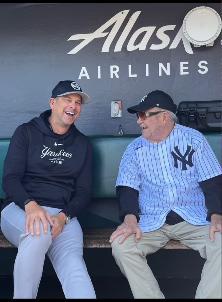 oldest-living-yankee,-100-year-old-art-schallock,-predicts-world-series-outcome-—-and-gushes-about-dimaggio