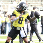 oregon’s-dillon-gabriel-moves-into-2nd-place-on-ncaa’s-all-time-td-pass-list