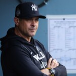 aaron-boone-questions-one-of-his-game-1-moves,-but-it’s-not-what-you-think