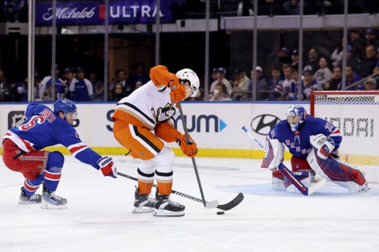 rangers-reinsert-zac-jones-into-lineup-after-he-was-scratched-in-past-three-games