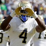 notre-dame-sinks-navy’s-chances-of-perfect-season-with-blowout-win