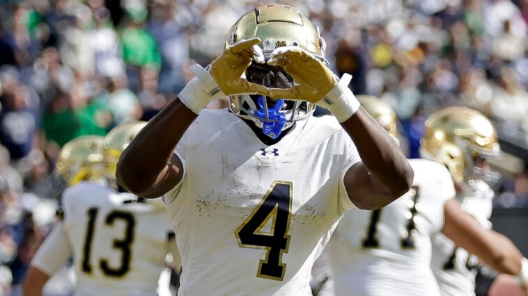 notre-dame-sinks-navy’s-chances-of-perfect-season-with-blowout-win