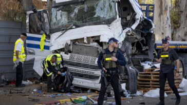 apparent-terrorist-wounds-dozens-in-israel-truck-attack