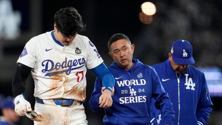 dodgers’-shohei-ohtani-appears-to-catch-break-after-game-2-shoulder-injury