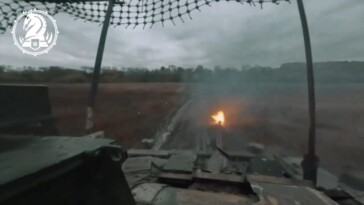 ‘legendary’-us-made-bradley-vehicle-and-abrams-tank-combine-to-take-out-russian-positions-in-kursk:-video