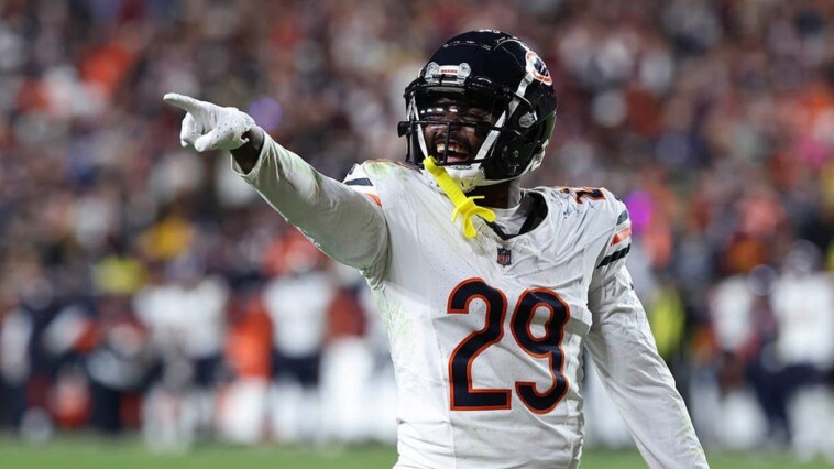 bears’-tyrique-stevenson-taunts-commanders-fans-before-jayden-daniels’-miracle-touchdown