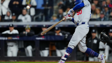 world-series-2024:-mookie-betts,-freddie-freeman-lead-the-way-as-dodgers-remind-everyone-how-exhausting-their-lineup-can-be