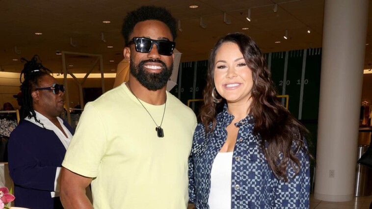 dolphins-star’s-wife-sends-warning-about-harris:-‘a-vote-for-kamala-is-a-vote-for-war’