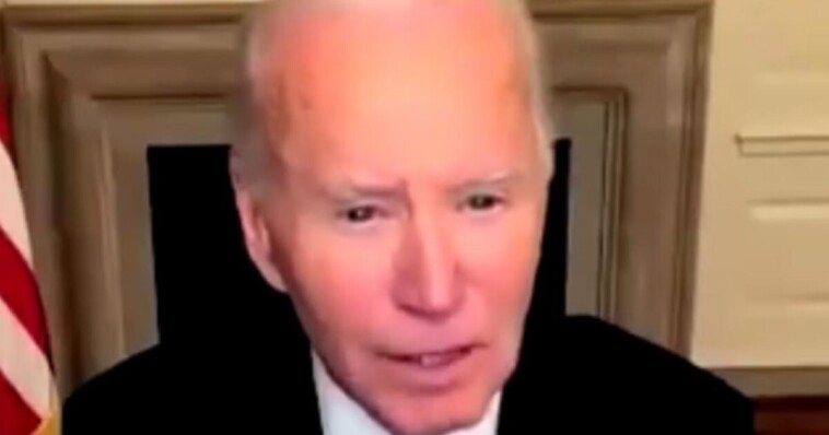 breaking:-wow!-joe-biden-sabotages-kamala-harris,-refers-to-millions-of-president-trump’s-supporters-as-“garbage”-(video)