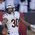 fantasy-football-rb-report:-chase-brown-looks-more-and-more-like-‘the-guy’-for-the-bengals