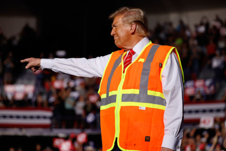 hilarious:-trump-has-crowd-roaring-with-laughter-telling-story-of-wearing-garbage-workers’-vest