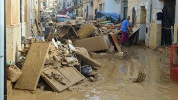 spain-searches-for-bodies-after-flood-of-the-century-claims-at-least-95-lives