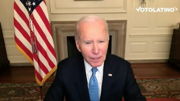 independents-react-negatively-to-biden’s-‘garbage’-comments-in-real-time