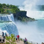 mom-jumps-off-niagara-falls-with-her-two-young-children-–-final-social-media-posts-showed-despair