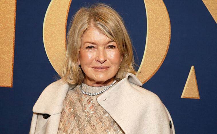 martha-stewart-trashes-her-netflix-doc,-says-it-makes-her-look-like-a-‘lonely-old-lady’