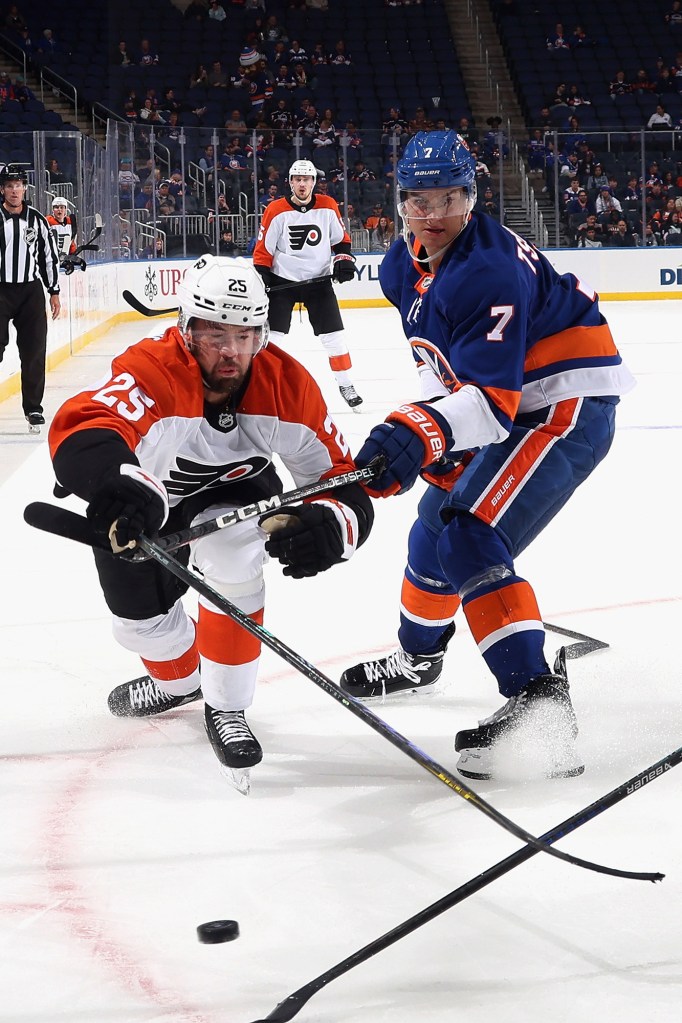 islanders-give-possible-opening-night-hints-for-trio-of-forwards