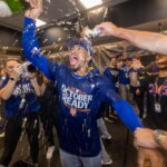 mets-celebrate-mlb-playoff-berth-as-champagne-flows-in-spirited-clubhouse-festivities