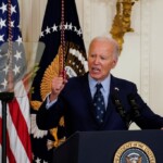 biden-privately-grumbling-that-kamala-harris-isn’t-mentioning-him-enough-in-speeches:-report