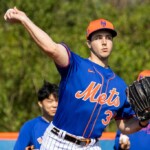 mets-playoff-roster-vs.-brewers-has-a-pitching-surprise