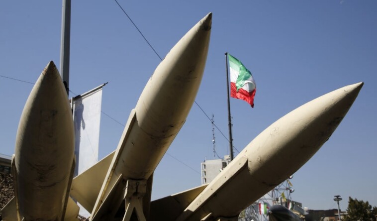 us.-warning-of-imminent-iranian-ballistic-missile-strike-against-israel:-report